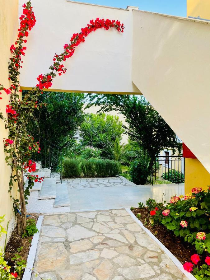 Sunflower Apartments & Studios Касіопі Екстер'єр фото